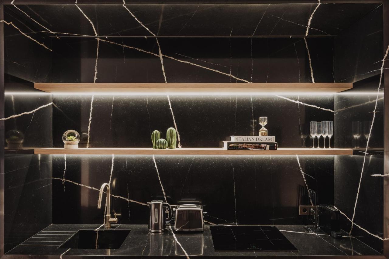 Highstay - Luxury Serviced Apartments - North Marais 1 パリ エクステリア 写真